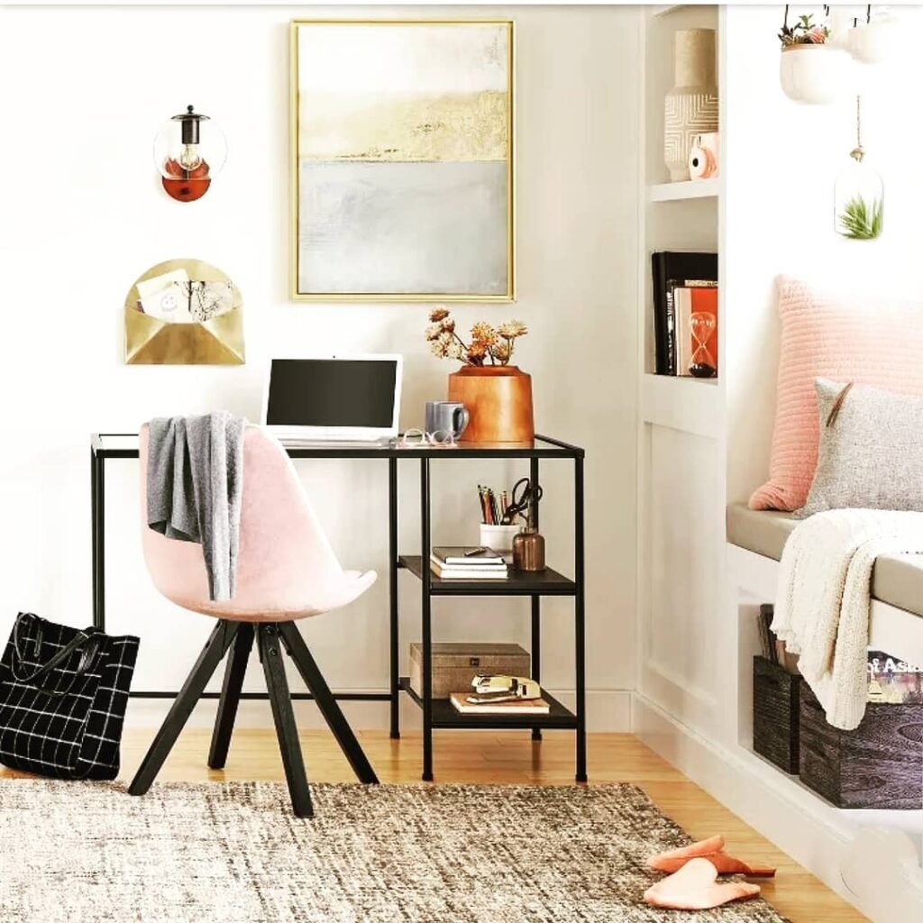 SMALL SPACE HOME OFFICE SETUP